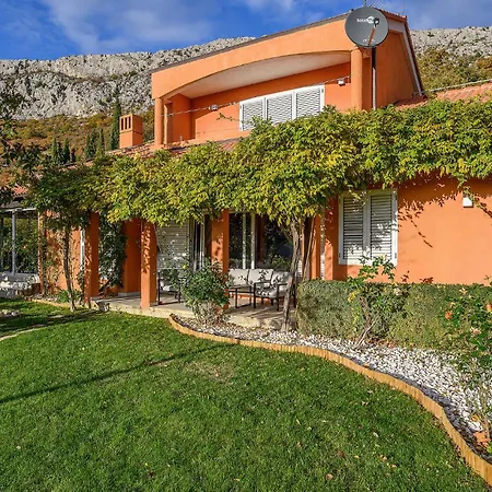 Cozy In With Wifi * Klis